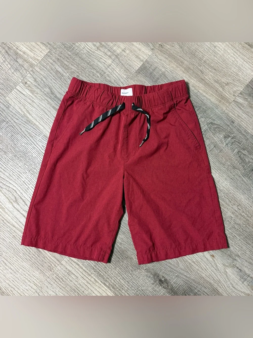 Old Navy Boys Drawstring Shorts - XL Burgundy with Black Contrast Cord